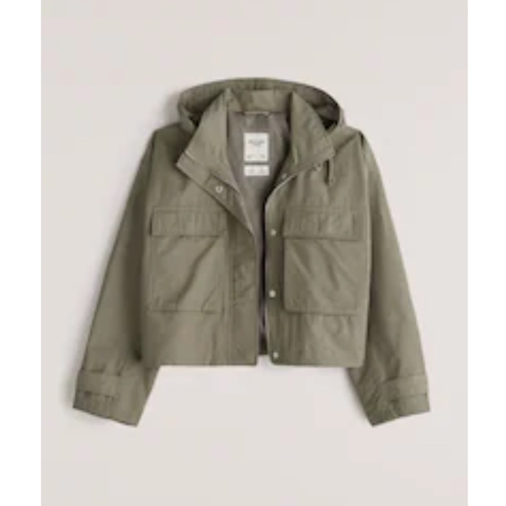 Abercrombie & Fitch cropped green utility jacket size XL